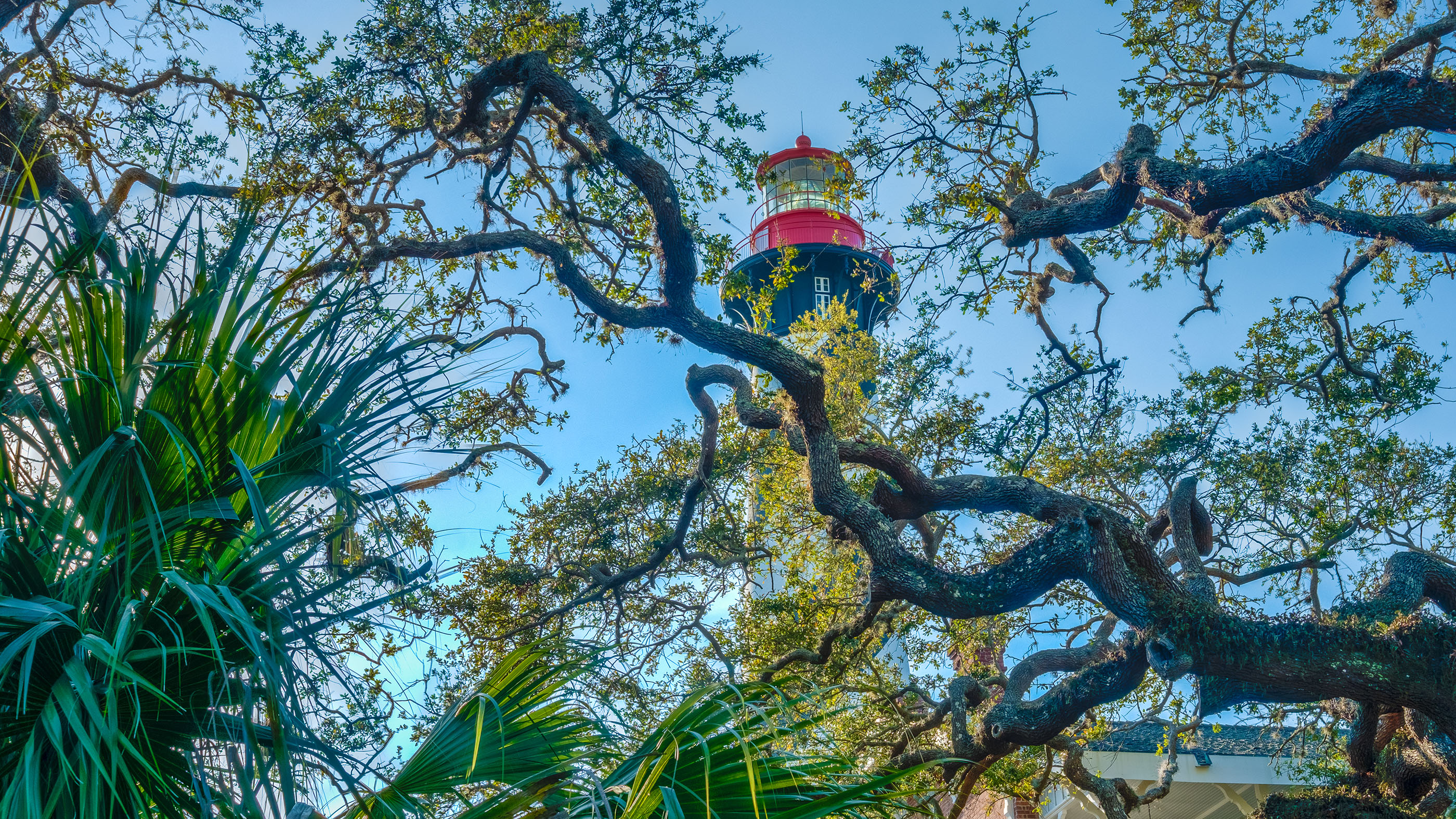 El faro de San Agustín está situado en la isla de la barrera de Anastasia, en Florida.